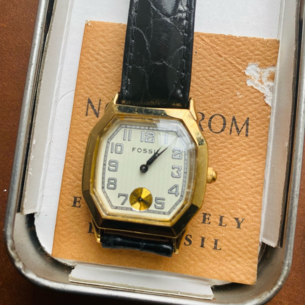 1993 FOSSIL ART DECO WATCH VT-2470 - Picture 5 of 5